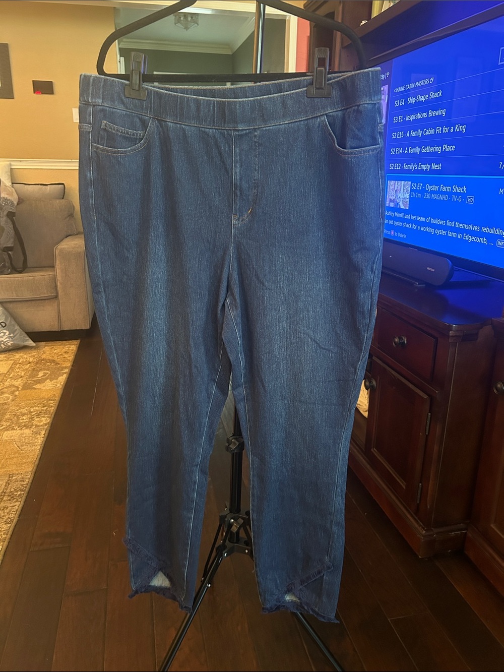 Isaac Mizrahi Dark Blue Stretch Ankle Jeans